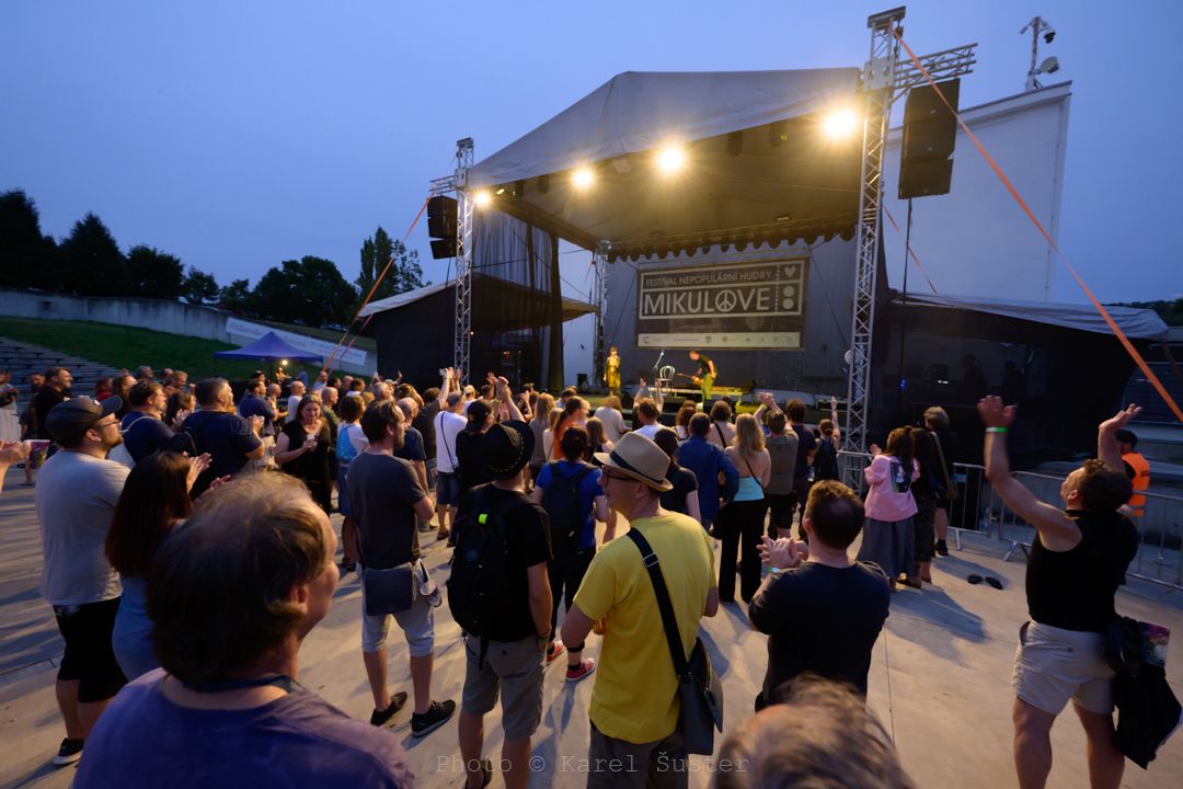 Mikulove - Festival nepopulární hudby
